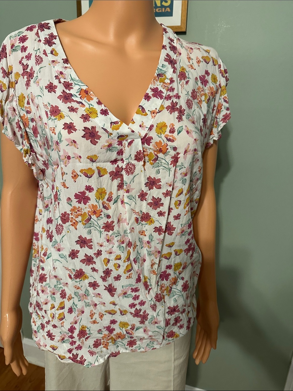 Cynthia Rowley White Floral V-Neck Short Sleeve Blouse